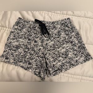 Athleta Black and White Casual Shorts with drawstring & pockets
